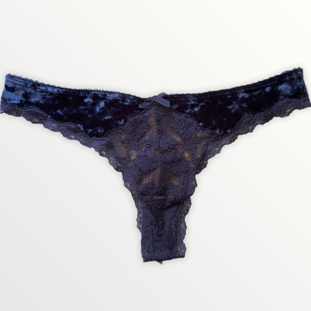 Victoria's Secret underwear bundle